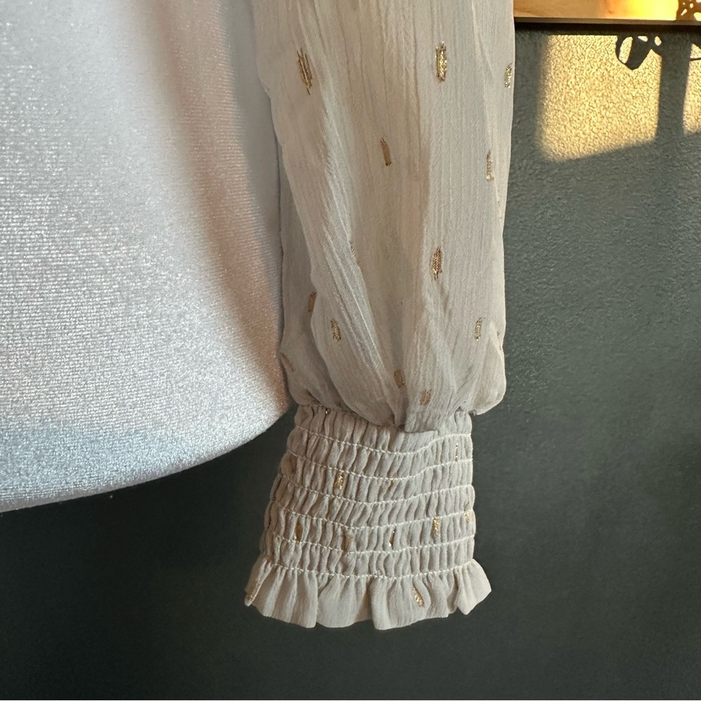 Blu Pepper grey Smocked Blouse - Picture 4 of 4